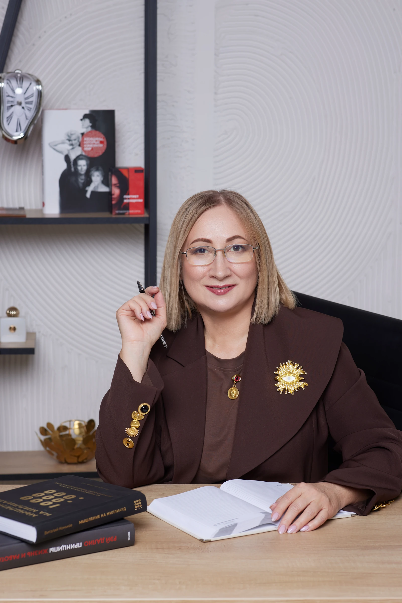 Элла Королева — автор метода «Лёгкое осознание»